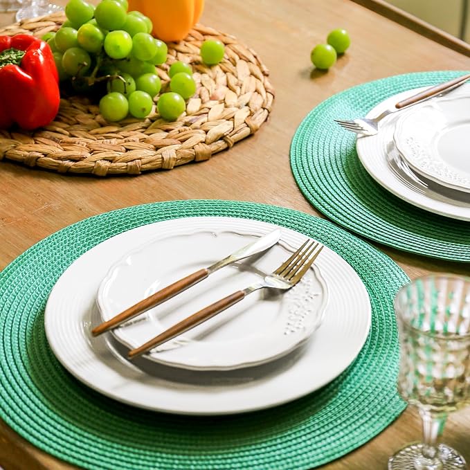 FunWheat Round Braided Placemats Set of 8 Table Mats for Dining Tables Woven Washable Non-Slip Place mats 15 inch(Holly Green, 8pcs)