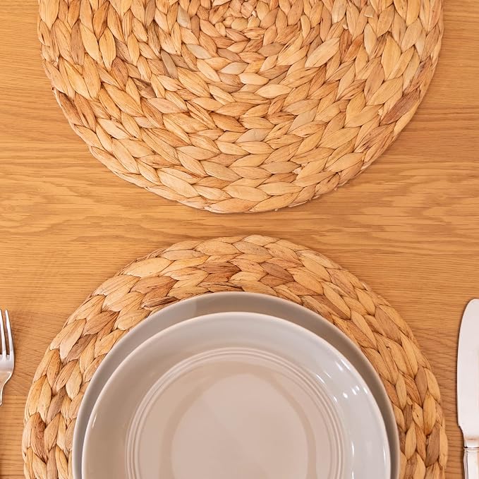 Round Woven Placemats Set of 4, Natural Water Hyacinth Place Mats, Boho Wicker Placemats, Table Mats for Dining Table (13.8 inch) by YANGQIHOME