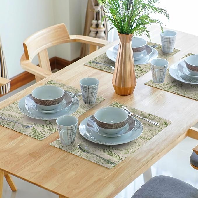 Green Plants Wild Fern Table Mats for Kitchen Set of 4,Green Leaves Botanical Washable Heat-Resistant Linen Fabric Desk Mats 12x18 Inch for Seasonal Home Party Dining Decor