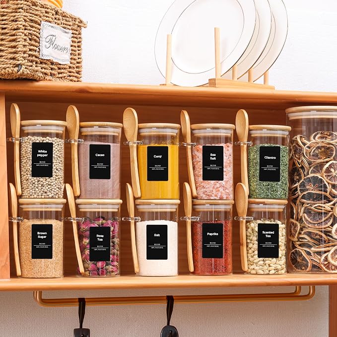 ComSaf Glass Spice Jars with Spoons 8 oz 6 Pack Round with Labels | Labels, Empty Containers, Seasoning Herbs Powder, Salt Pepper Chili, Spice Rack Organization, Loose Tea Storage