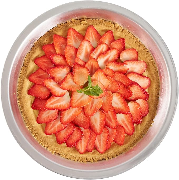 Restaurantware Aluminum Pie Pan 72 Count 10 Inch Round 1.25 Inch Deep Oven-Friendly Pie Tin, Lightweight Baking Pan, Silver Plate for Quiche, Fruit Pies, Home And Commercial Kitchens