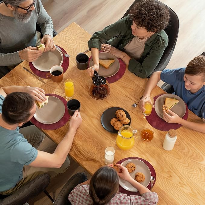 ADRIMER Placemats, Heat Resistant Round Placemats Set of 8 Washable, Waterproof Table Mats, Wipeable Faux Leather Place Mats for Kitchen, Dining Room, Wine Red