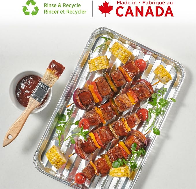 Starfrit Aluminum Grilling Trays, 30-Pack, 13.5 x 9 in, Disposable | Heavy-duty aluminum. Ideal for BBQ. Prevents food loss. Disposable. Recyclable. Made in Canada.