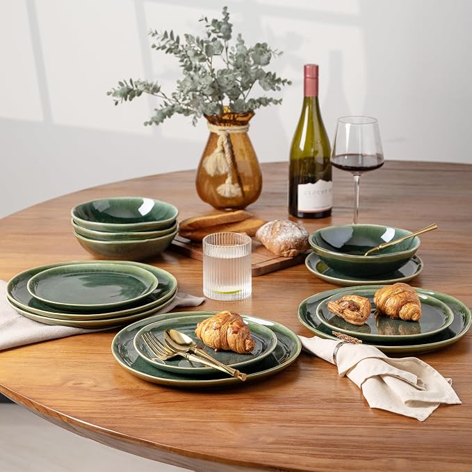 AmorArc Ceramic Dinnerware Sets for 6, 18Pcs Plates and Bowls Sets Dishes | Stoneware Handmade Reactive Glaze Dinner Set, Highly Scratch Resistant | Dishwasher & Microwave Safe Dishware