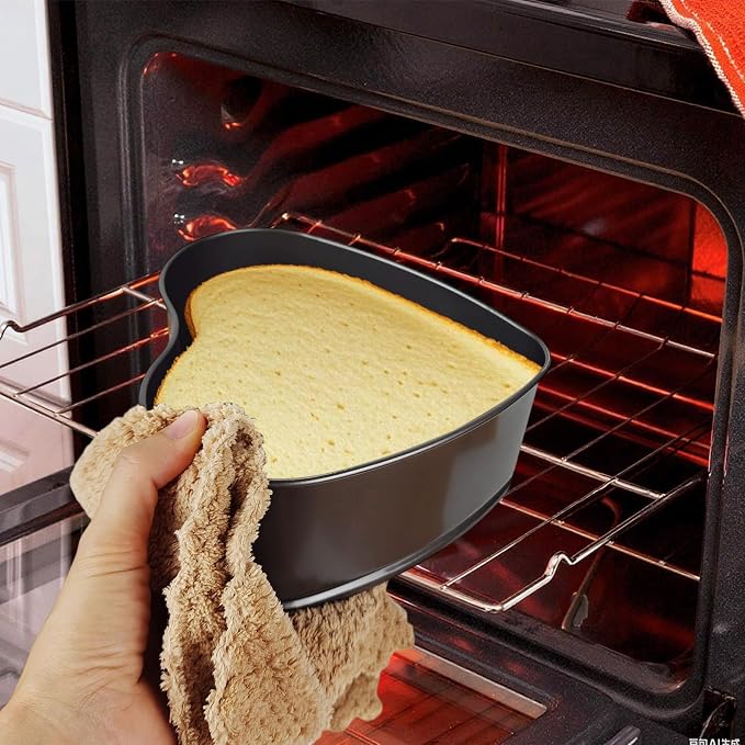 2 Pcs Heart Shaped Springform Pan 7/9 Inch | Non Stick Heart Cheesecake Pans, Removable Bottom, Heart Cake Baking Molds for Snack Cooking