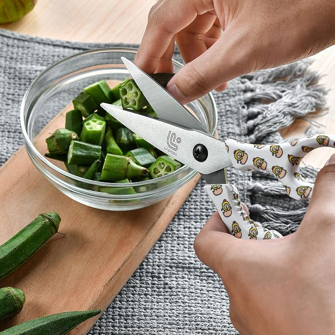 Kitchen Scissors Heavy Duty Kitchen Shears with Magnetic Holder Made with Japanese Steel 4034, Multipurpose Ultra Sharp Cooking Scissors for Meat/Vegetables/BBQ/Herbs/Pizza (Graphic,Chick)