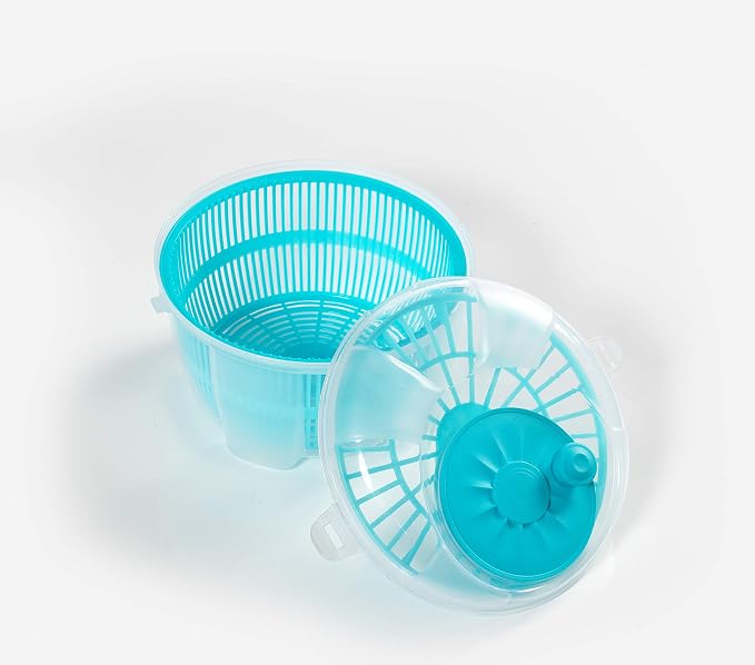 Salad Spinner, Salad Tosser and Mixer, 5,5 Quart, Vegetable Spinner -EXTRA Salt&Pepper Shaker inc. (Blue)