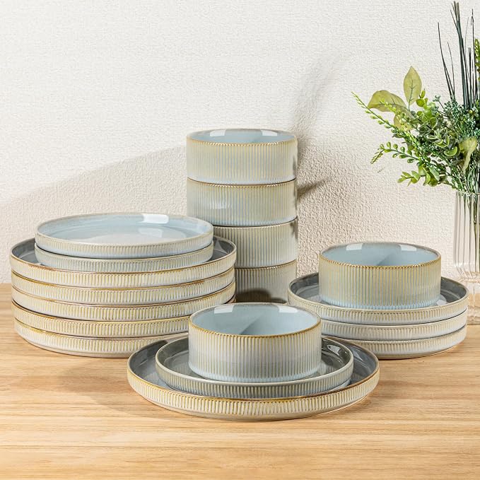 Ceramic Dinnerware Set for 6, 18-Piece Plates and Bowls Set | Lightweight Porcelain Dish Set, Scratch Resistant, Oven & Microwave & Dishwasher Safe, Illusion Blue