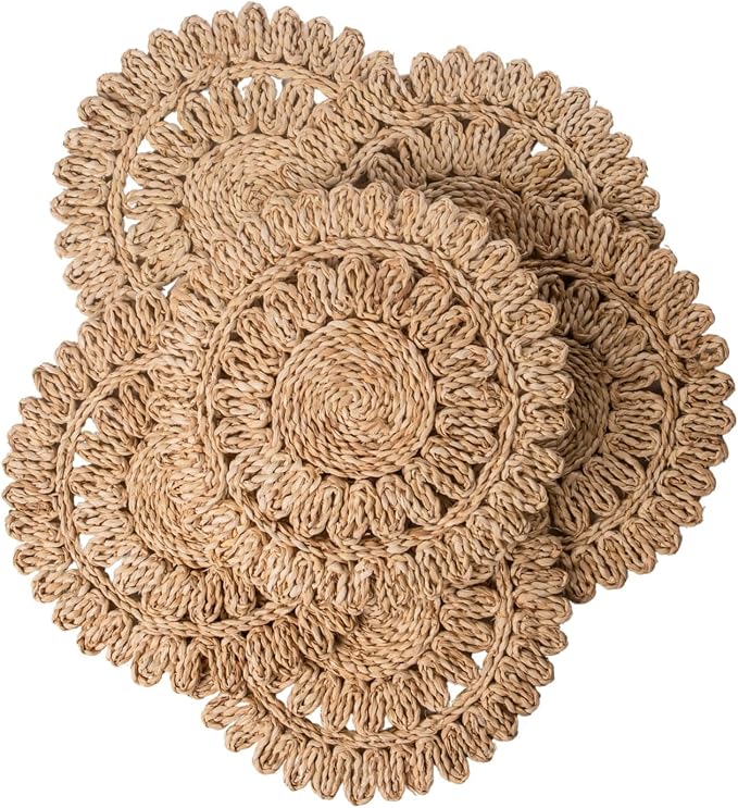 11.8" Set of 6 Round Woven Corn Husk Placemats by Laquedecraft | Protects Tables from Heat & Scratches, Perfect for Everyday Dining, Family Gatherings and Holiday Entertaining