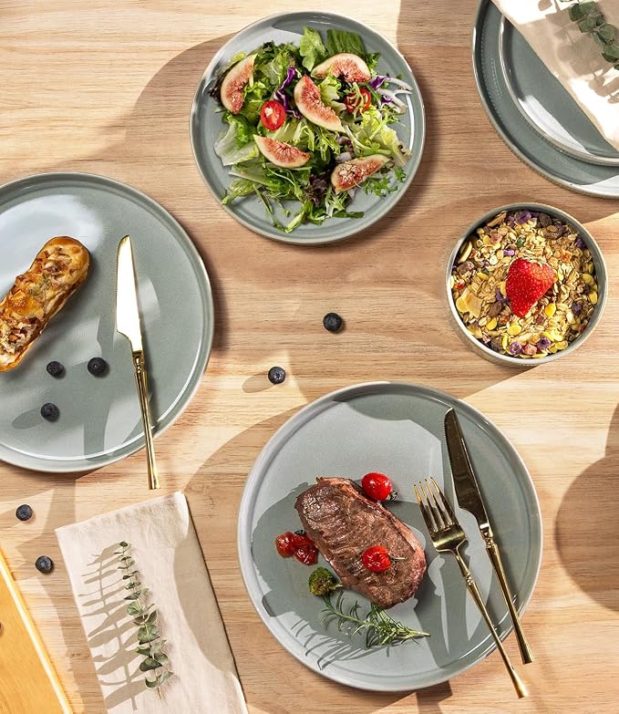 Ceramic Dinnerware Set for 6, 18-Piece Plates and Bowls Set | Lightweight Porcelain Dish Set, Scratch Resistant, Oven & Microwave & Dishwasher Safe, Desert Sage