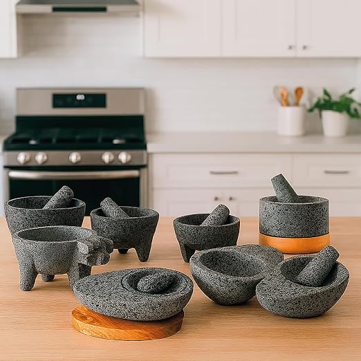 9 inch Molcajete Mortar and Pestle with Pig Design, Mexican Handmade with Lava Stone Ideal as Herb Bowl, Spice Grinder, Volcanic Stone