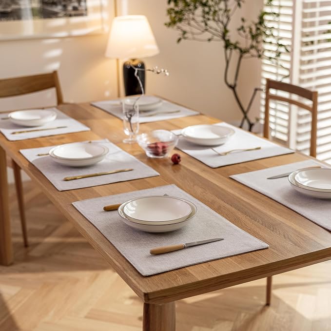 Demetex Placemats Set of 4 Grey Heat Resistant Linen Place Mats for Kitchen Washable Farmhouse Table Plate Mats for Dining Parties Buffet Dinner, Light Grey