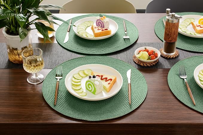 FunWheat Round Braided Placemats Set of 8 Place Mats for Dining Table Woven Washable Non-Slip Table Mats 15 Inch(Green,8pcs)