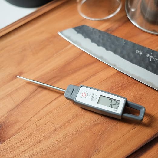 Lavatools PT09C Super-Quick Commercial Grade Digital Thermometer for Cooking, Meat, Candy, Candle, Liquid, Oil, 3" Compact Probe, Splash Proof, °C/°F Toggle, Hold Function - Sambal