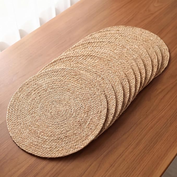 Natural Jute Placemats Set of 4, Round Woven Table Mats, 13 Inch Rattan Charger Plates for Dinner, Boho Farmhouse Braided Place Mats