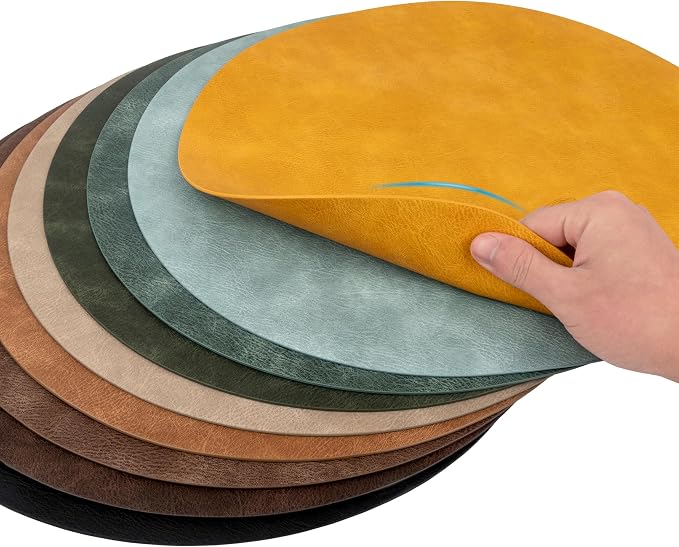 ADRIMER Placemats, Heat Resistant Round Placemats Set of 4 Washable, Waterproof Table Mats, Wipeable Faux Leather Place Mats for Kitchen, Dining Room, Black