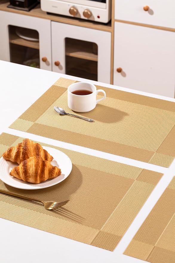 LEXMORE Placemats Set of 4 Vinyl/Plastic Woven Place Mats for Kitchen Table Indoor/Outdoor Washable Placemat Wipeable Dining Table Mats(Gold Cube)