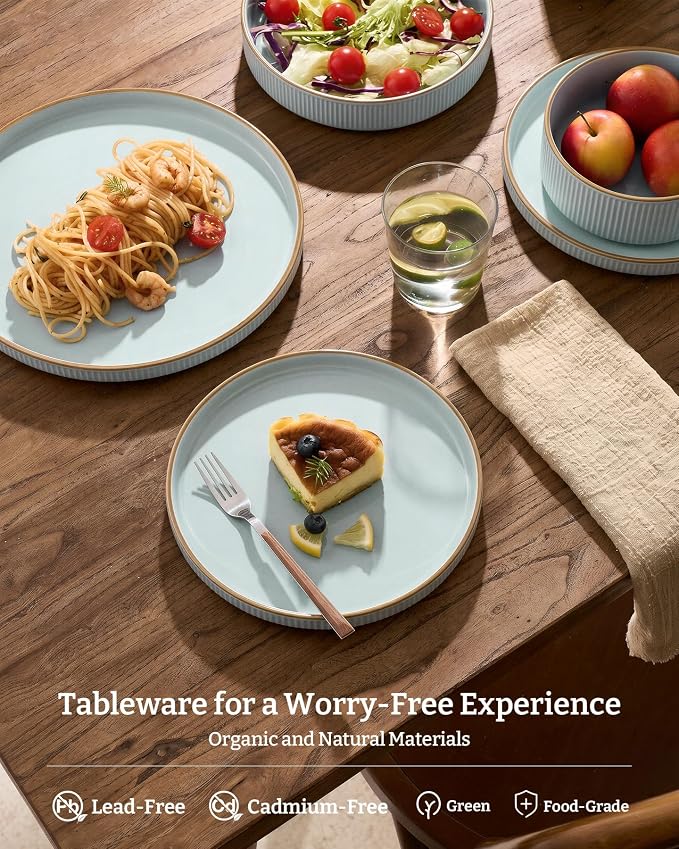 Famiware Stoneware Dishes Dinnerware Sets for 6, Plates and Bowls with Trim | 18pc Ceramic Dinner Set with Lipped Edges, Chip & Scratch Resistant , Microwave & Dishwasher Safe, Everyday Formal Use, Blue