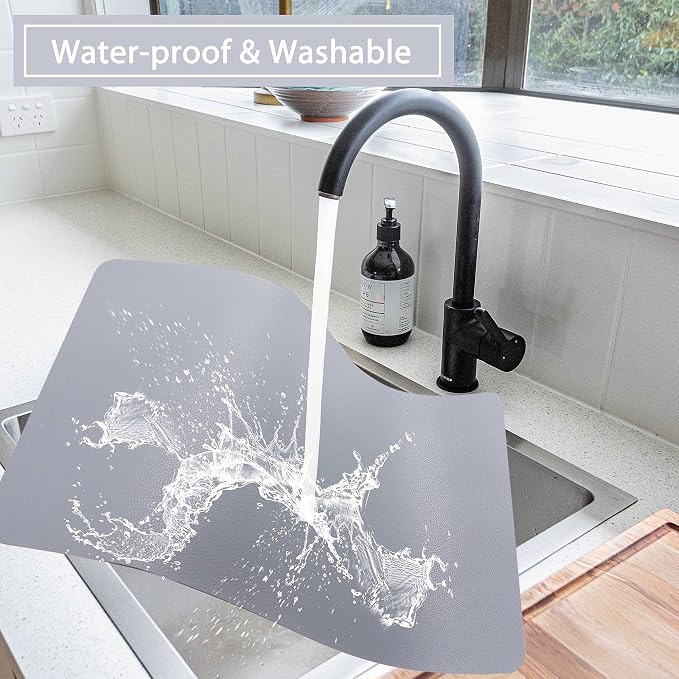 Wipeable Placemats Leather Table Mats Waterproof Heat-Resistant Easy to Clean for Dining Table Set Kitchen Table (2, Pale Blue)