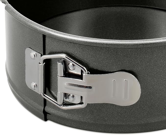 Zyliss Springform Cake Pan - Easy-Release Design for Cheesecakes, Tortes & Layered Desserts - ILAG Nonstick Coating for Quick Clean Removal - 8 Inch