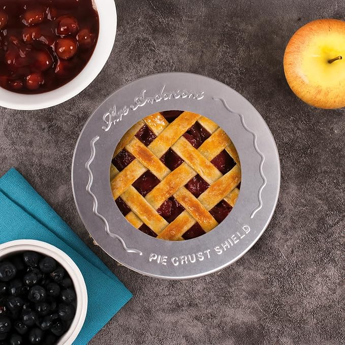 Mrs. Anderson's Baking Individual Pie Crust Protector Shields, Set Of 2, For Mini Pies And Pot Pies, Fits Up To 5-Inch Pie Plates, Prevents Over-Browning And Spills