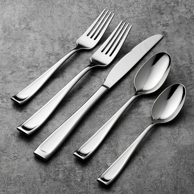 Oneida Moda Dinner Forks Silverware Set for 4, Flatware | mirror finish, dishwasher safe | cutlery set for kitchen and dining, utensil set, heavy duty, kitchen essentials