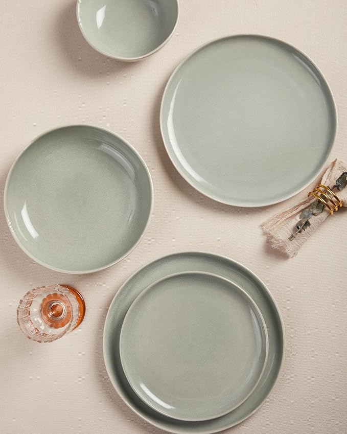 Ceramic Plates and Bowls Set, Everyday Dinnerware Set for 4, Wavy Rim Kitchen Dish Set, Chip Resistant Dishware Sets, Dishwasher Safe Dinner Set, Designed for Simple Meals, Gray Green