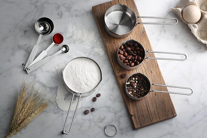 New Star Foodservice 42917 Stainless Steel Measuring Cups and Spoons Set, 8-Piece Metal Measuring Set for Baking, Cooking, Dry and Liquid Ingredients, Restaurant Grade, Silver