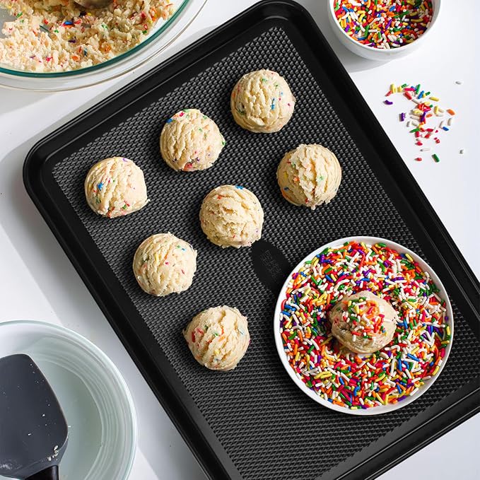 Baker's Secret 2 Pack Half Sheet Pan Set, 1/2 Cookie Sheets for Baking with Diamond Texture, 17.7" x 13" Large Baking Sheets Non Stick, Non Toxic Oven Trays for Cooking, 100% Thicker Carbon Steel