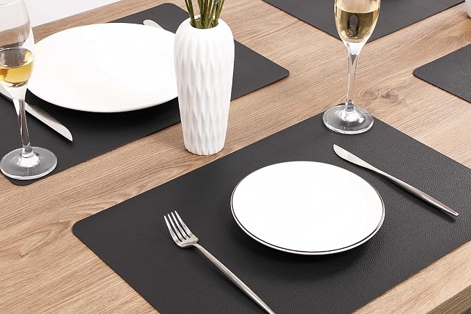 Wipeable Placemats Leather Table Mats Waterproof Heat-Resistant Easy to Clean for Dining Table Set Kitchen Table (4, Black)