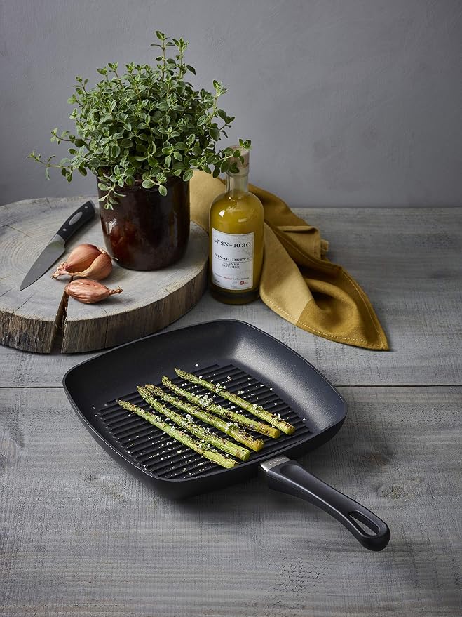 Scanpan Classic Induction 10 1/2 Inch Nonstick Square Grill Pan – Compatible with All Cooktops, Induction Ready, Metal Utensil Safe, Oven Safe to 500°F, Dishwasher Safe