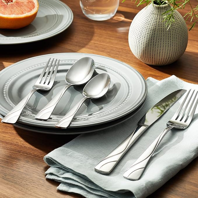 Oneida River 20 Piece Everyday Flatware Set, Service for 4, 18/0 Stainless Steel