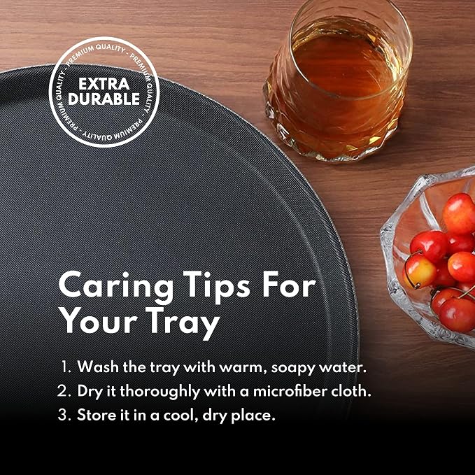 New Star Foodservice Restaurant Grade Non-Slip Serving Tray, 16 Inch Round Black Plastic Tray with Rubber-Lined Surface, Bar, Catering, Restaurant, and Foodservice Tray
