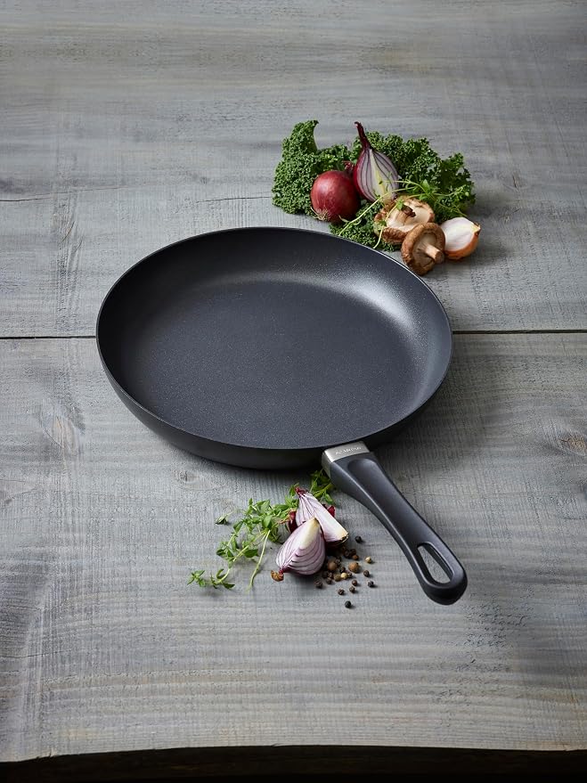 Scanpan Classic Nonstick Fry Pan 9.5"