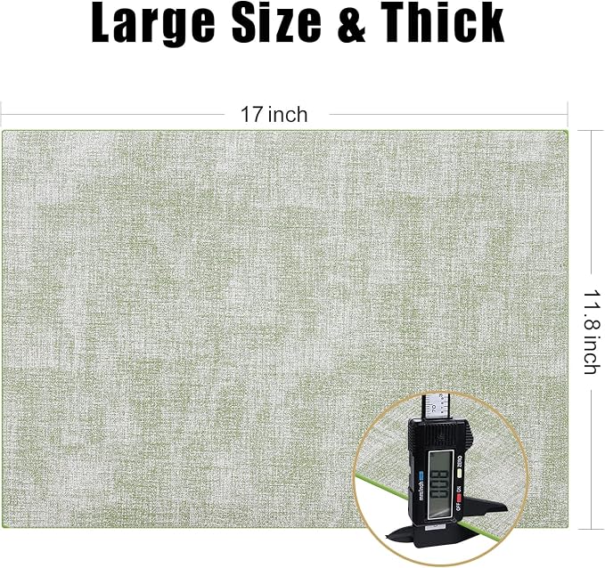 Homaxy PU Faux Leather Placemats for Dining Table, Set of 6, Grass Green | Waterproof Wipeable Washable Table Mats, Easy to Clean Anti-Slip Place Mats, 11.8" x 17"