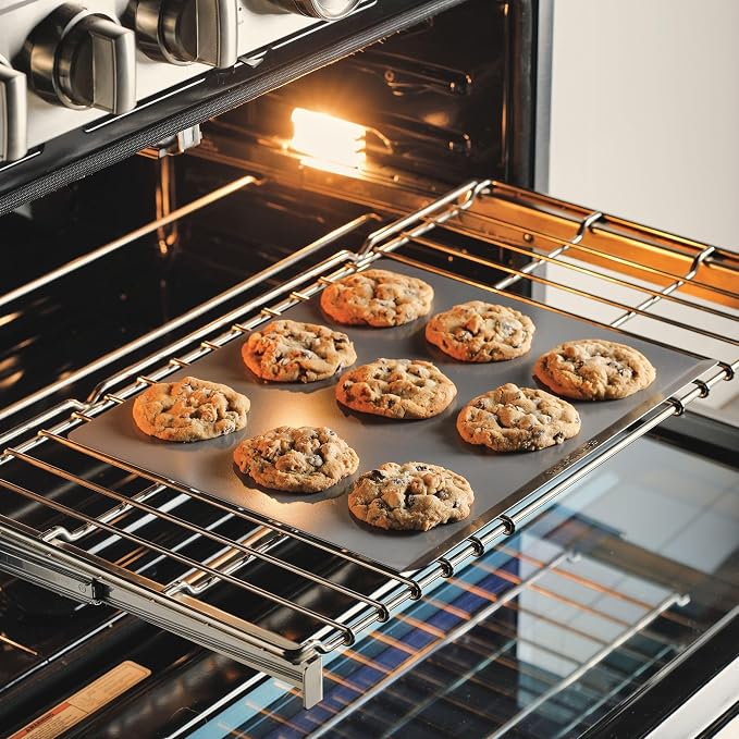 Farberware GOLDEN BAKE Nonstick Jumbo Cookie Sheet, Flat Baking Sheet, 14-Inch x 16-Inch, Light Gray