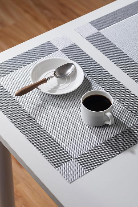 LEXMORE Placemats Set of 6 Vinyl/Plastic Woven Place Mats for Kitchen Table Indoor/Outdoor Washable Placemat Wipeable Dining Table Mats(Silver Cube)