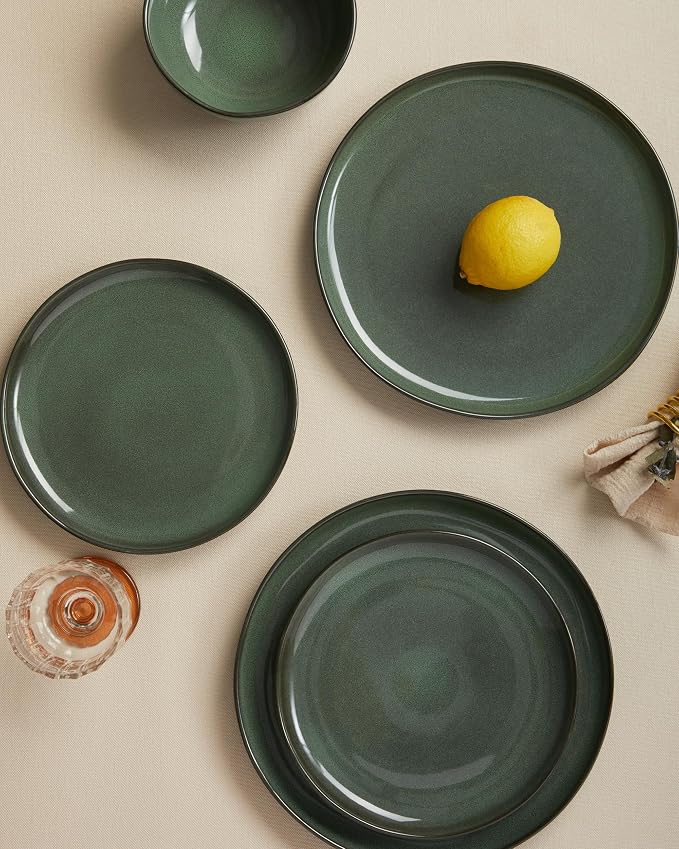 Ceramic Plates and Bowls Set, Everyday Dinnerware Set for 4, Wavy Rim Kitchen Dish Set, Chip Resistant Dishware Sets, Dishwasher Safe Dinner Set, Designed for Simple Meals, Forest Green