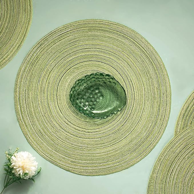AHHFSMEI Round Braided Placemats Set of 6 Woven Table Mats for Dining Table Heat Resistant Easy to Clean Perfect for Kitchen & Home Decor (Light Green)