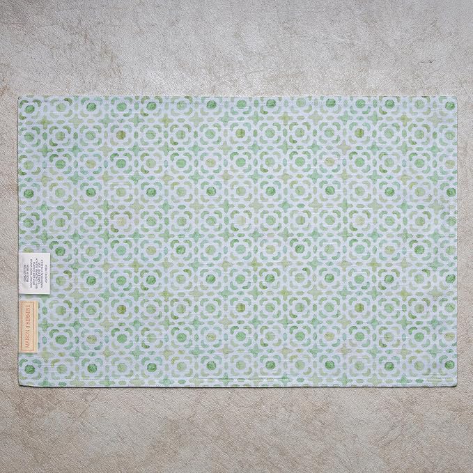Maison d' Hermine Placemats Set of 4 Reusable 100% Cotton (13"x19") | Cloth Place Mats Washable Table Mats for Kitchen Dining Party Wedding Hotel Home Restaurant Spring Summer - Just Floral