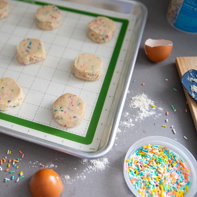 Tovolo TrueBake Silicone Baking Mat Half Sheet with Grid Lines for Baking Cookies Pastry Rolling Dough Cooking, Heavy Duty Heat Resistant Reusable Non Stick BPA Free Bakerware Liner Mat Oven Safe