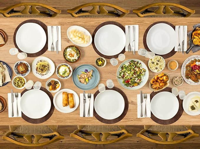 ADRIMER Placemats, Heat Resistant Round Placemats Set of 8 Washable, Waterproof Table Mats, Wipeable Faux Leather Place Mats for Kitchen, Dining Room, Brown