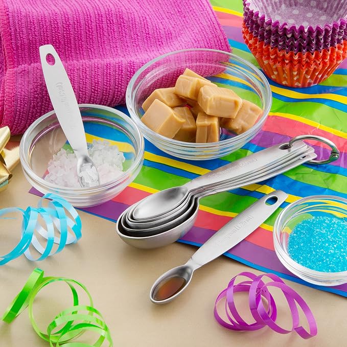 Spring Chef Stainless Steel Measuring Spoons Set of 7 with Leveler | Oval Metal Teaspoon & Tablespoon Measuring Spoons for Dry & Liquid Ingredients, Nesting Metric Spoons with Long Handle