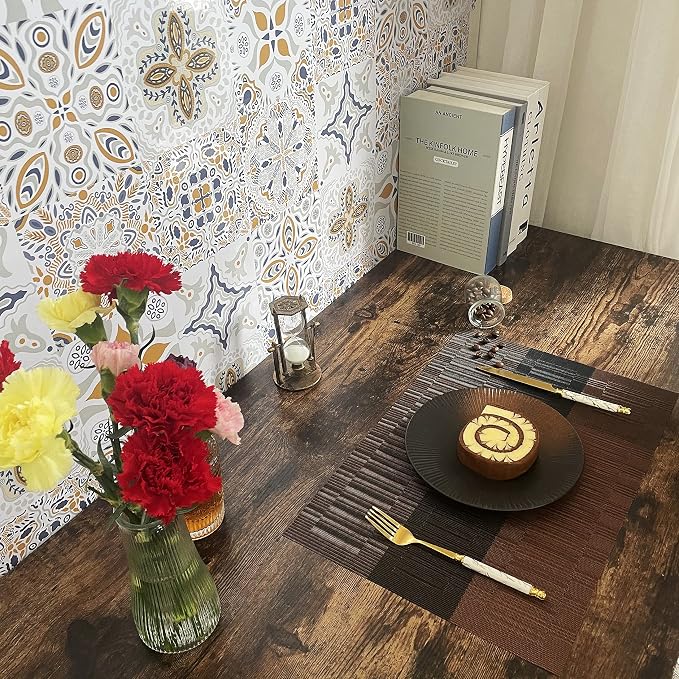 HeloHo Brown Black Placemats Set of 4 Washable Place Mats Vinyl Woven Table Mats Wipeable Placemat for Kitchen Dining Table Decoration Indoor Outdoor